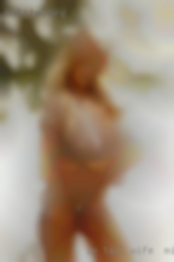 Im tall slim gym wife in Millbrook, AL fit active 44.
