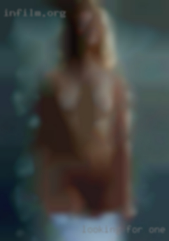 Looking sex in Raleigh for free for one, discreet female fwb.
