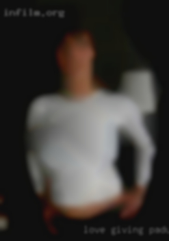 Love giving oral Paducah, KY and foreplay.